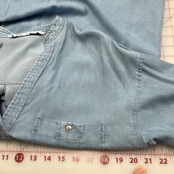 ZARA Denim Chambray V-Neck Tab SLV Tencel Casual Boho Office Boyfriend Shirt M - Picture 15 of 16
